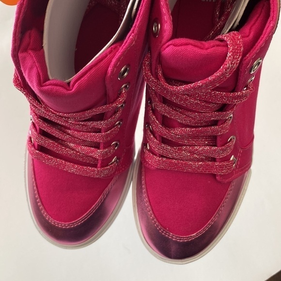 Gymboree Cosmic Club Pink High Tops Sneakers  Girls Size 2. Brand New - Picture 6 of 11